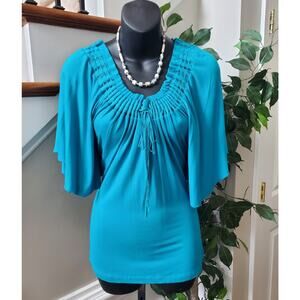 Cable & Gauge Blue Solid Polyester V-Neck Short Sleeve Casual Top Blouse